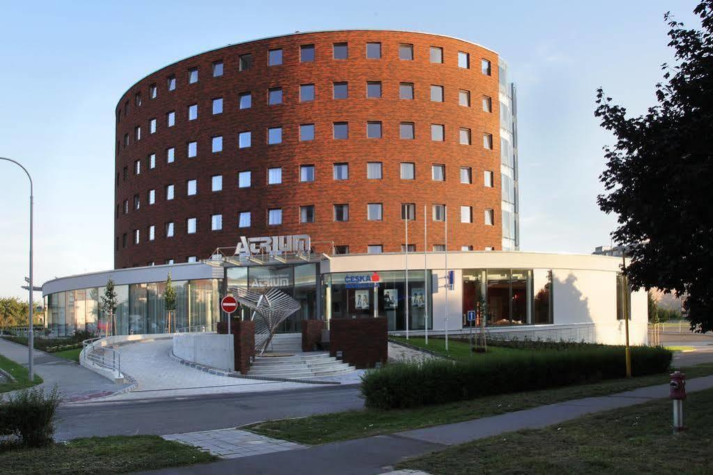 Orea Hotel Atrium Otrokovice Exteriör bild